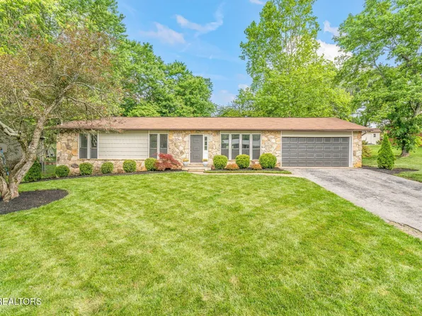 8429 Dresden Dr, Knoxville, TN 37923