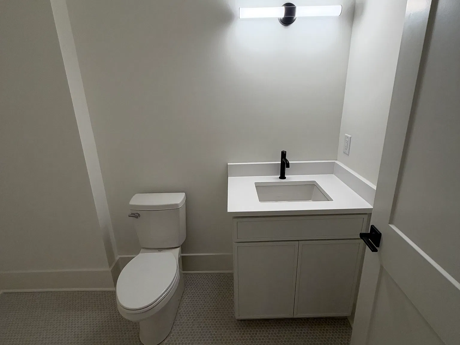 1 bed, 700 sqft, $1,795 — Photo 3