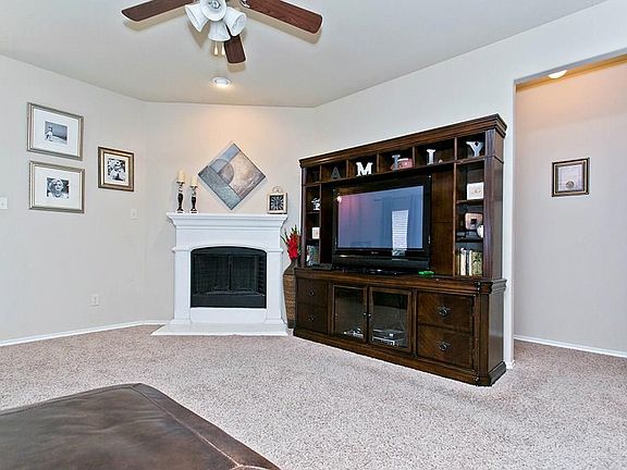 5th image of 1329 Alder Tree Ln