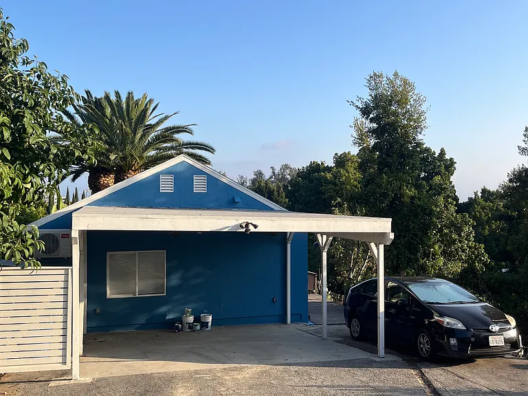 6324 Longview Ave — Photo 1
