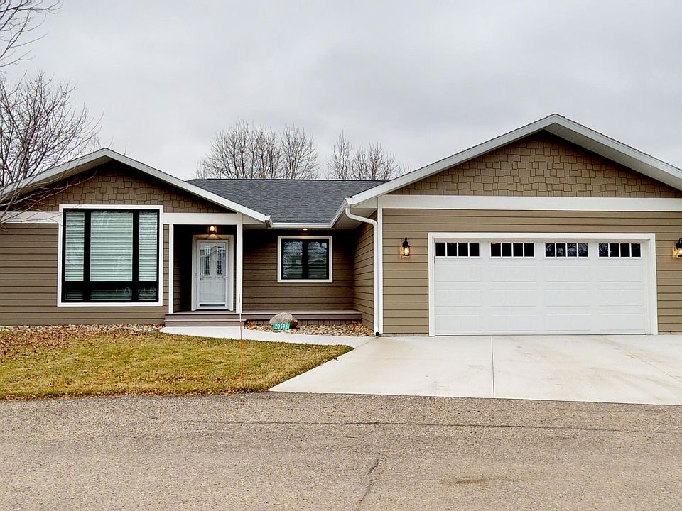 1st image of 20596 Breakwater Dr