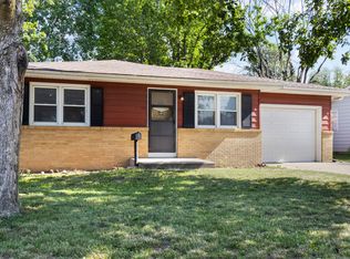 981 W Morgan St, Marshall, MO 65340