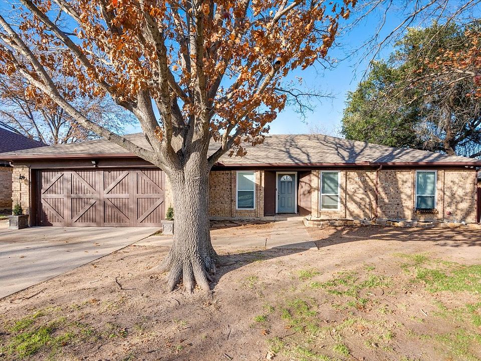1st image of 7921 Lynda Ln