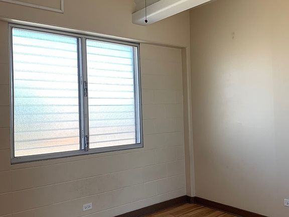 4th image of 2514 S Beretania St #A16
