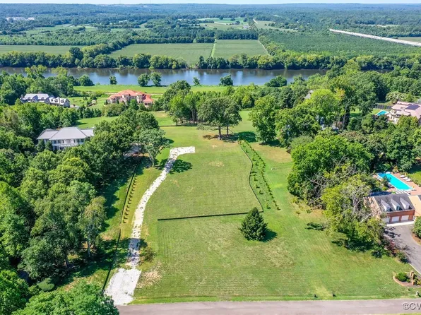 296 Pembroke Ln #9, Henrico, VA 23238