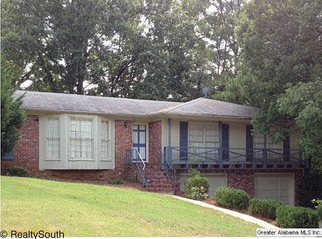 2nd image of 925 Rockingham Rd