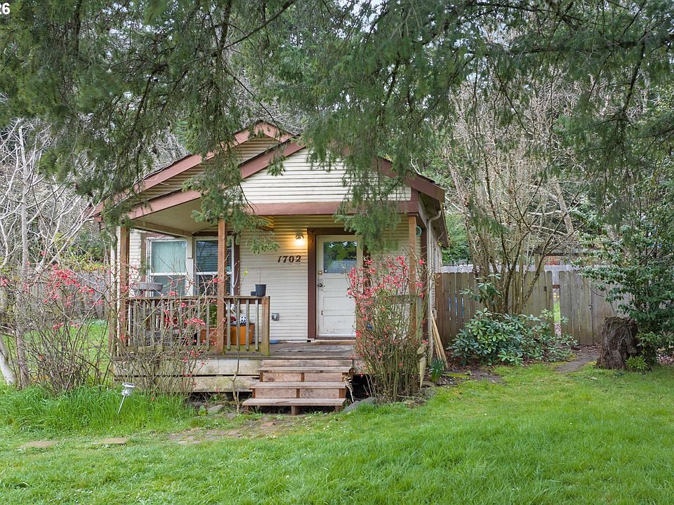 1st image of 1702 Augusta St