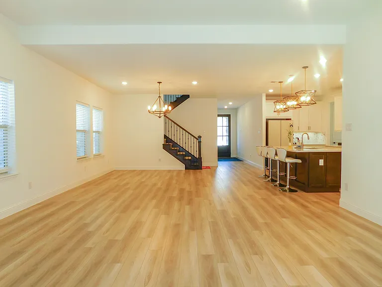2457 Pinnacle Pl — Photo 7