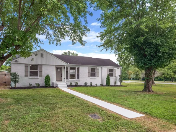 366B Flushing Dr, Nashville, TN 37211