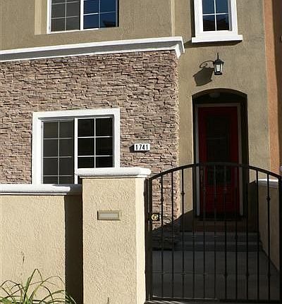 4th image of 1741 Camino Real Way