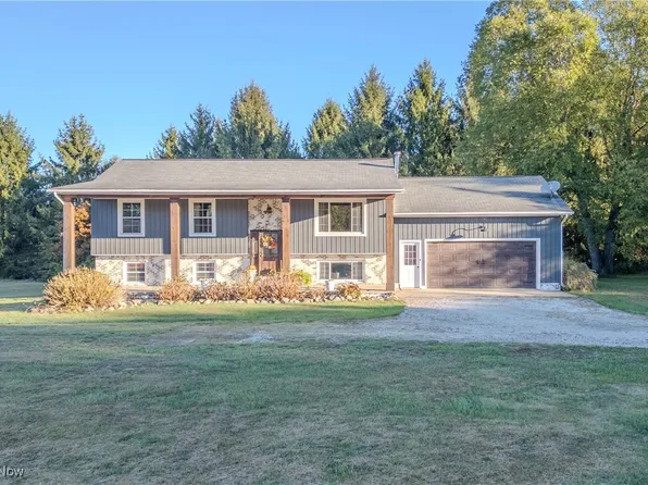167 State Route 44, Hartville, OH 44632