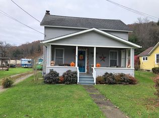 41 Deerlick St, Sheffield, PA 16347