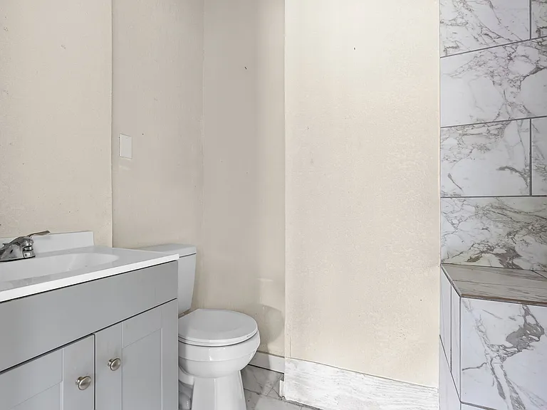 3007 Parrott Ave #1 — Photo 5