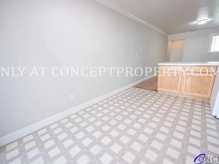 100 S Orchard Dr — Photo 43