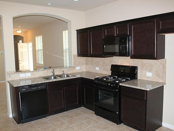 4th image of 2880 Donnell Dr Unit 3201