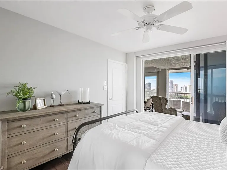 5501 Heron Point Dr #1203 — Photo 13