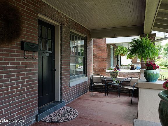 3rd image of 279 Pope St
