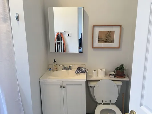 Rented by American Way Real Estate Inc | media 12