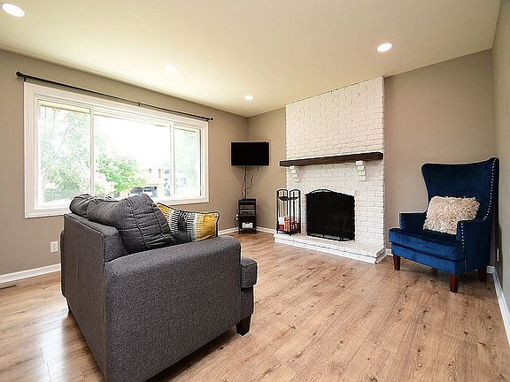 4th image of 6215 Princess Margaret Dr
