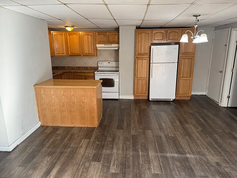 234 Hamilton St #2 — Photo 2