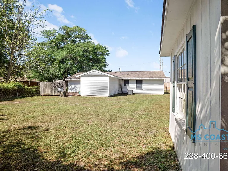 218 Dogwood Dr — Photo 27