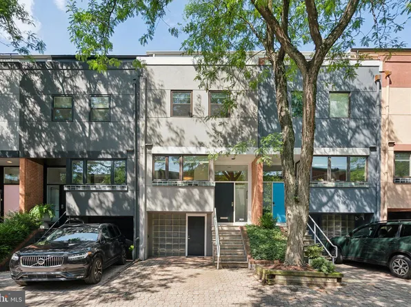 822 N Newkirk St, Philadelphia, PA 19130