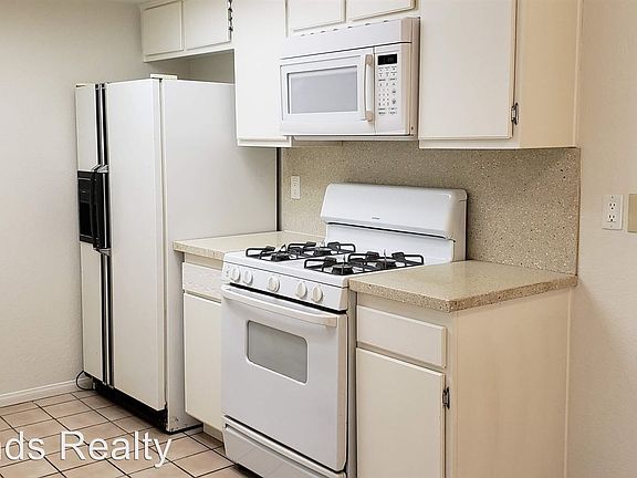 3rd image of 13735 Luis Dr #A