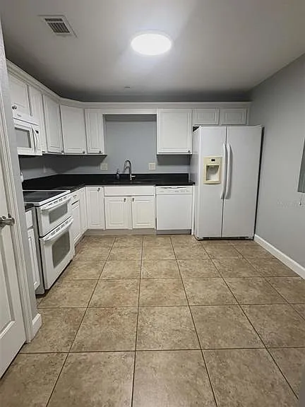 5110 Clubside Dr #5110 — Photo 1