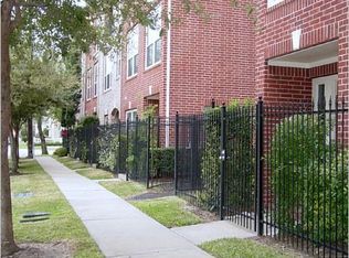 5410 Chartres St, Houston, TX 77004