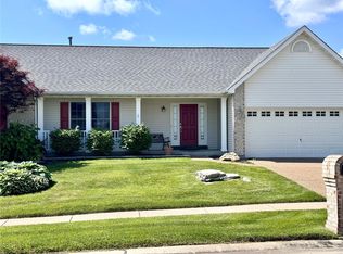 1449 Devonshire County Dr, Wentzville, MO 63385
