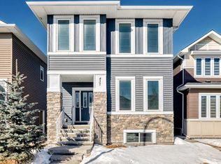 437 W Redstone Grv NE, Calgary, AB T3N 0T7