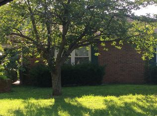 742 S Wildan Ave, Springfield, MO 65802