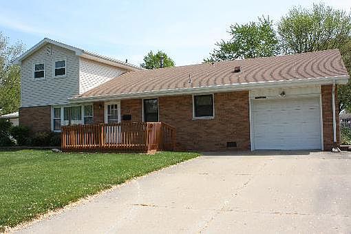1st image of 632 Edwin Dr