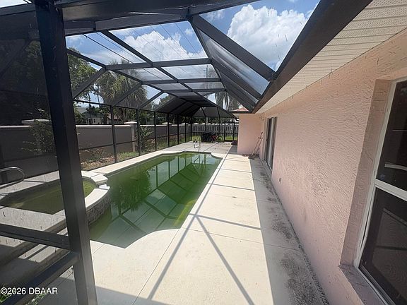 5th image of 128 Spinnaker Cir