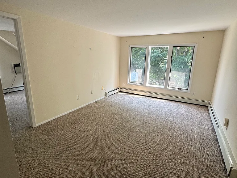 425 Old Town Rd #2 — Photo 5