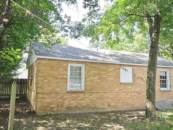 5th image of 311 Braziel St
