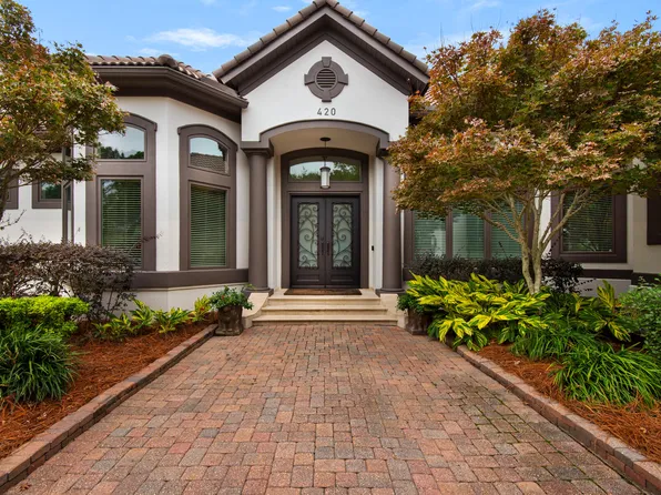 420 Commodore Point Rd, Destin, FL 32541