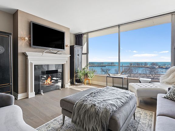 2nd image of 3200 N Lake Shore Dr APT 702
