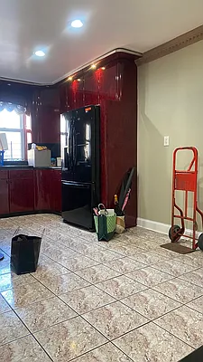 Rented by Royal House Realty, Inc. | media 3