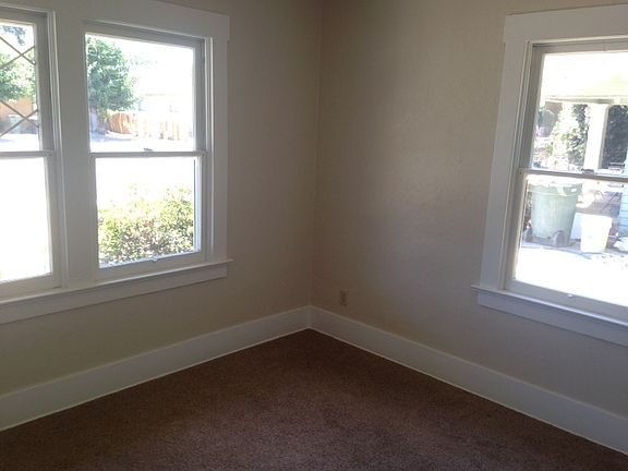 5th image of 803 S Garden St