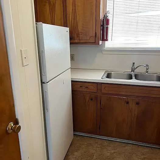 1 bed, 650 sqft, $1,500 — Photo 3