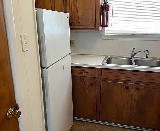 3rd image of 4250 Janet Ave #6