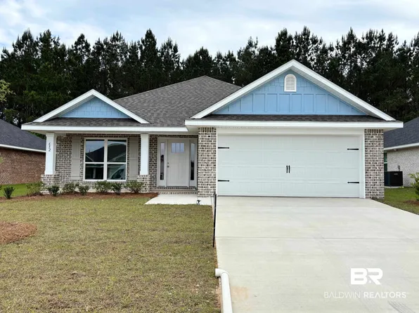 652 Mayflower Dr, Foley, AL 36535