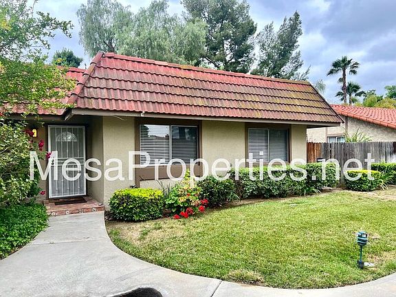 3rd image of 3481 Terrace Dr