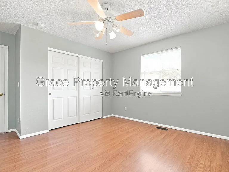 4425 E 128th Pl — Photo 10