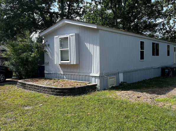 3390 Liberty St, Browns Mills, NJ 08015