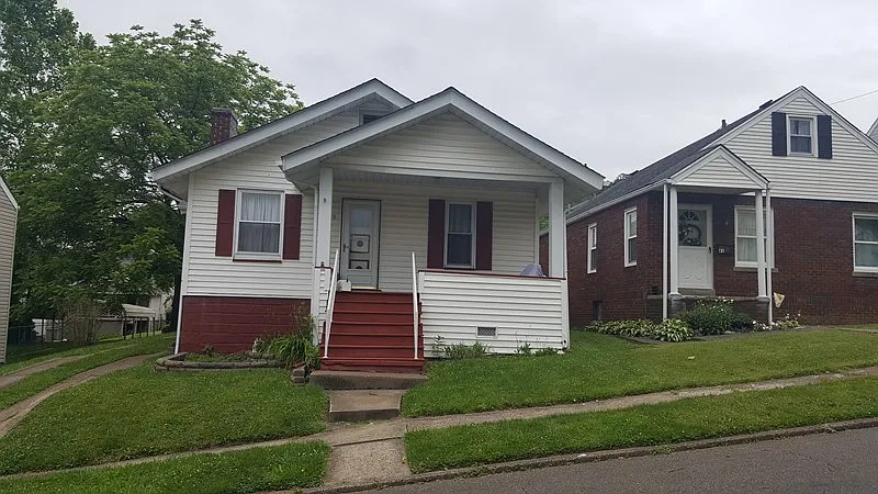 59 Oakland Ave photo 1