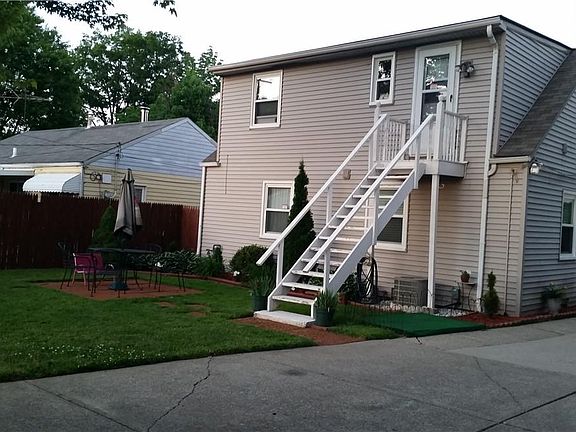 3rd image of 4126 W 145th St