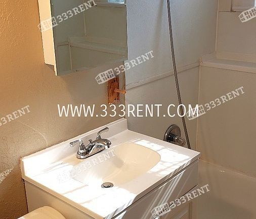 5th image of 524 Benton Blvd APT 15