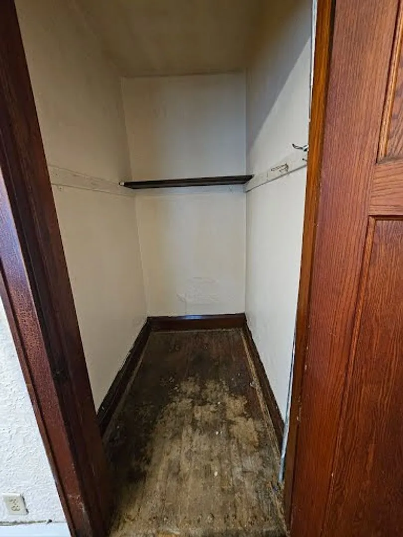 2519 S. 13th St. - 8 Unit — Photo 1
